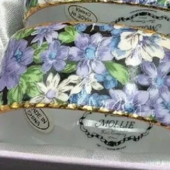 Set Of 6 GORGEOUS Floral Porcelain Napkin Rings Kintz 4 Two’s Company Mollie EUC - Picture 5 of 5